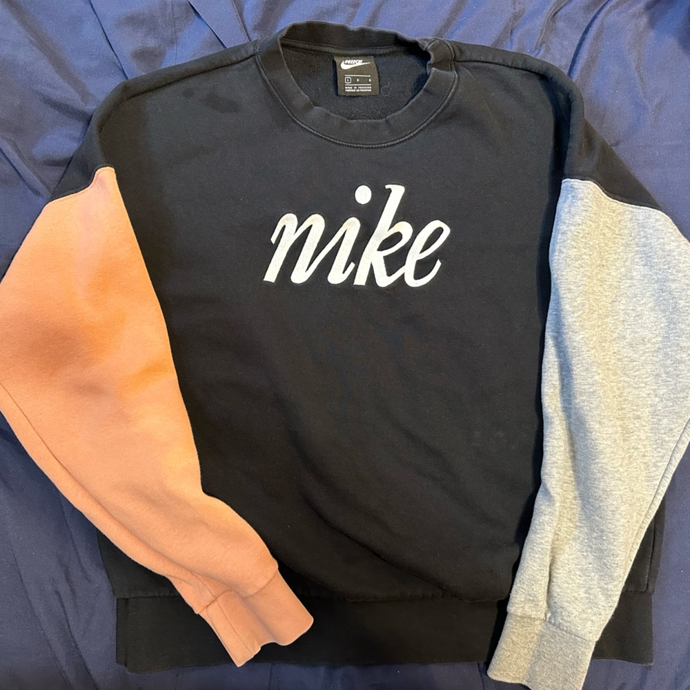 Nike Sweater